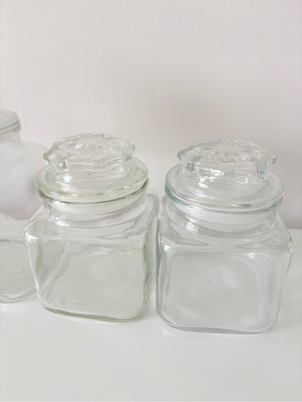 4 Vintage Anchor Hocking Canister Apothecary Jars with Lids Square Starburst - Picture 7 of 14
